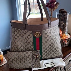 Gucci Ophidia soft GG Supreme Medium Tote